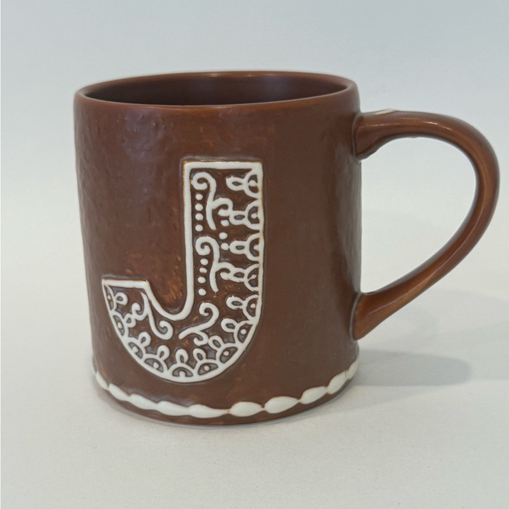 Pottery Barn Gingerbread J Initial Mug EUC